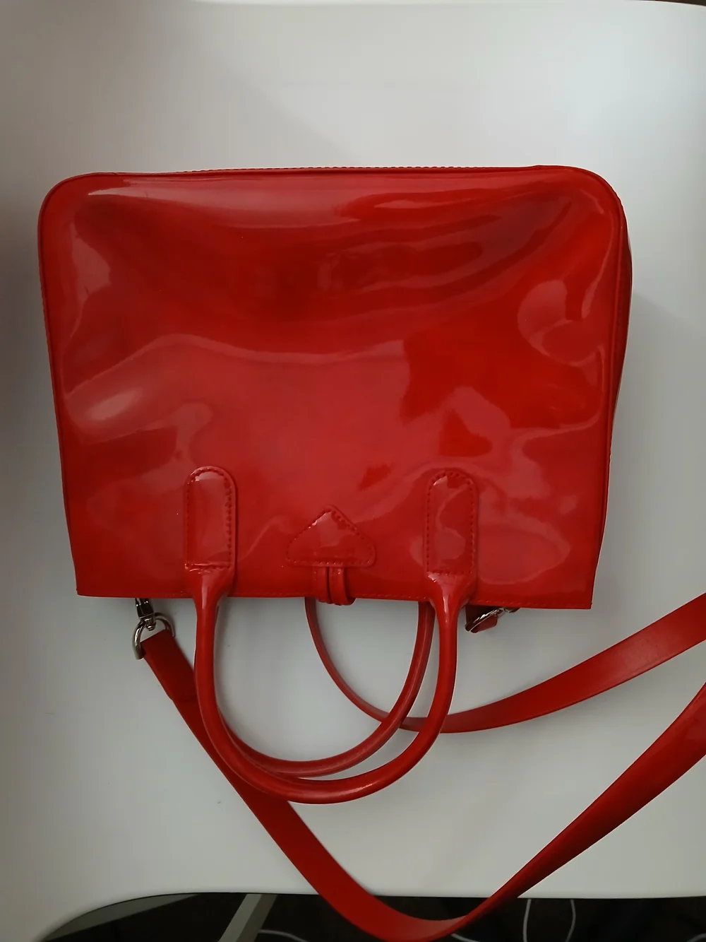 Longchamp Red Patent Leather Satchel with Detachable Strap, Silver Hardware - Picture 4 of 6